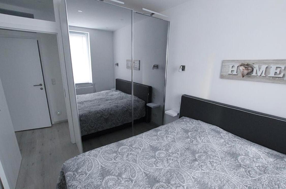 Theresa Tiana Apartament *