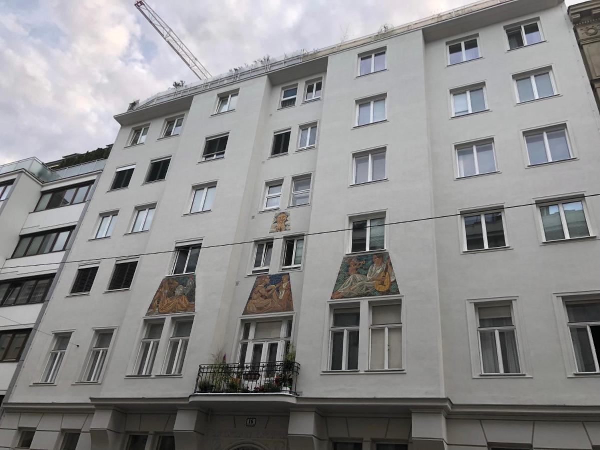 Theresa Tiana Apartament Viena